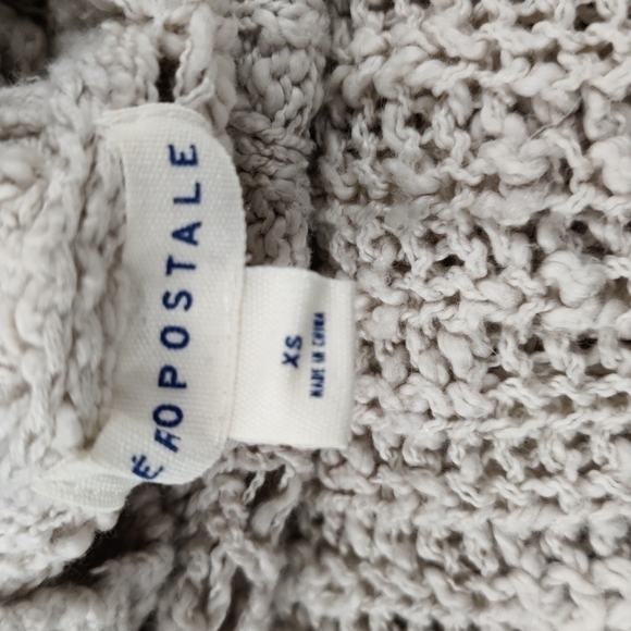 𝅺AEROPOSTALE Chunky Knit Cropped Oatmeal Colored Sweater Size XS - Picture 11 of 13